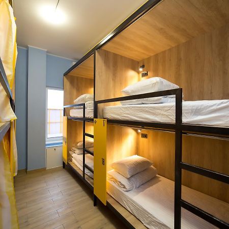 Hotel Bee Station Kyiv Exterior foto